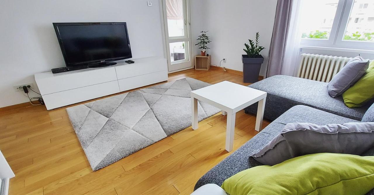 High White Apartments بلغراد المظهر الخارجي الصورة